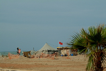 Am Strand - Einfahrt verboten!