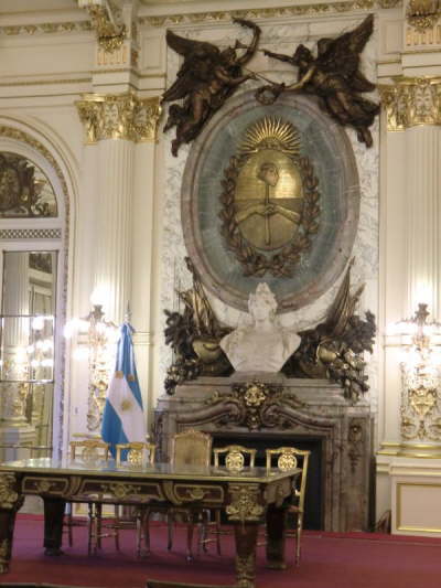 06.02.Im Casa Rosada