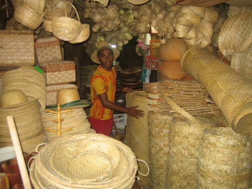 27.10. H�te, K�rbe, Teppiche, ...