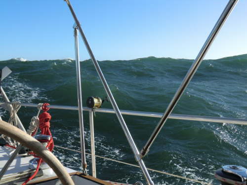 30.03.Wellenberge von achtern