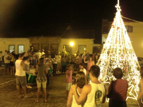 30.12.Trommeln unterm Tannenbaum